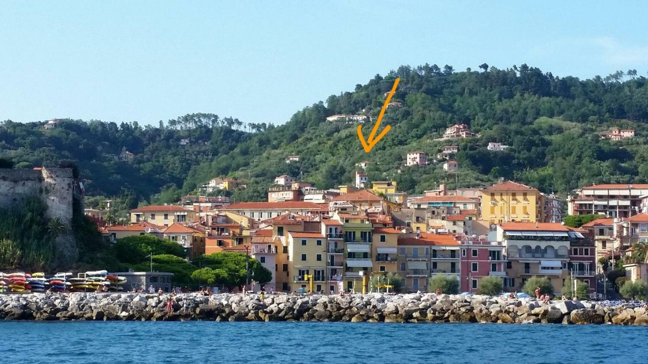 Вилла La Torretta Леричи Экстерьер фото